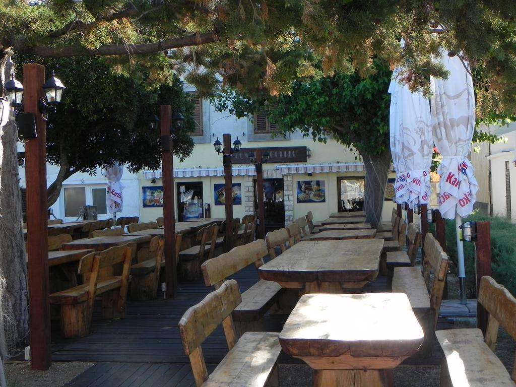 Apartments Riva Pag Town Εξωτερικό φωτογραφία