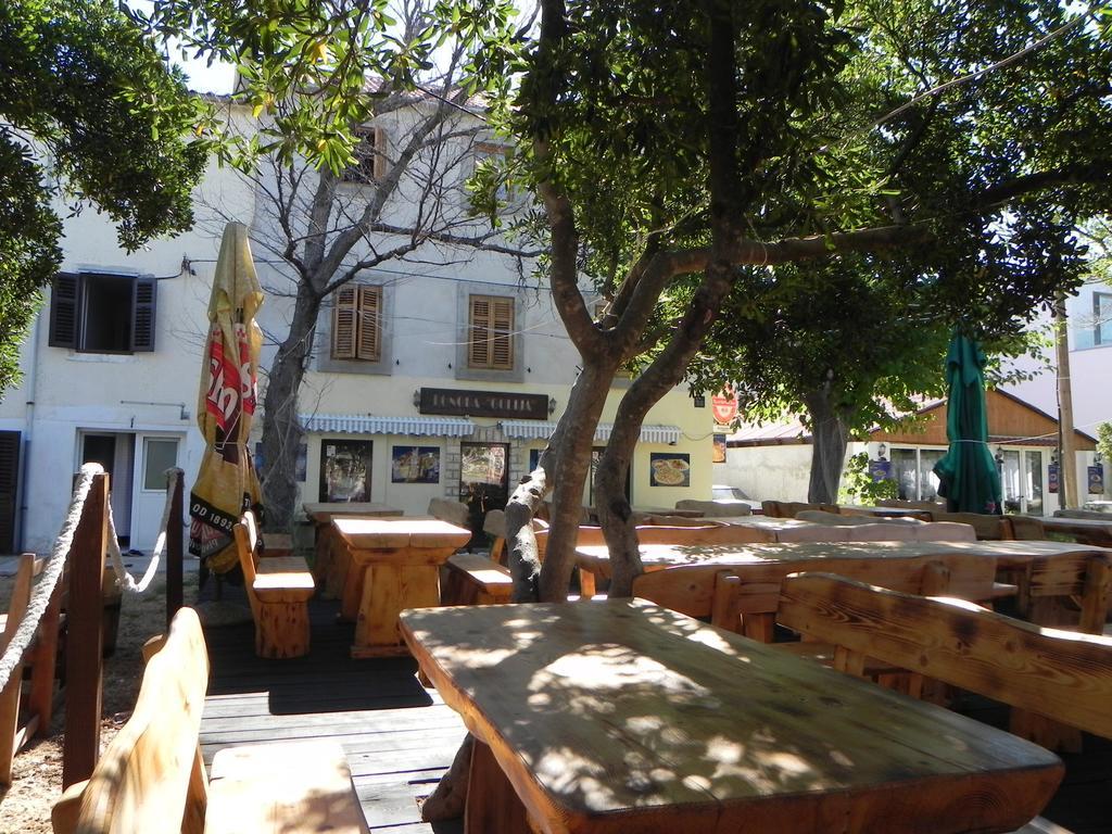 Apartments Riva Pag Town Δωμάτιο φωτογραφία